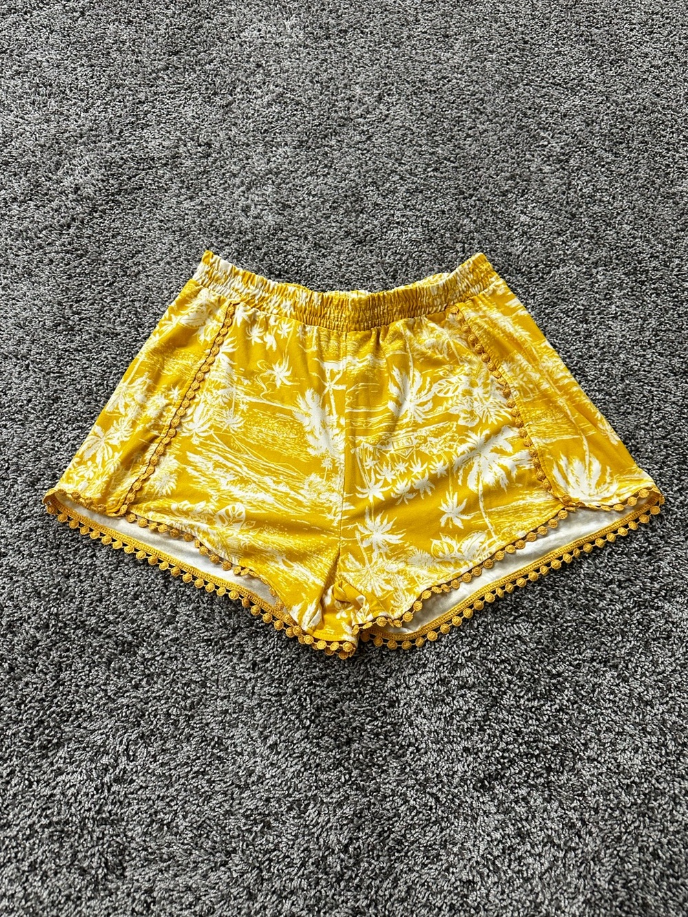 Yellow Summer Shorts (XL)
